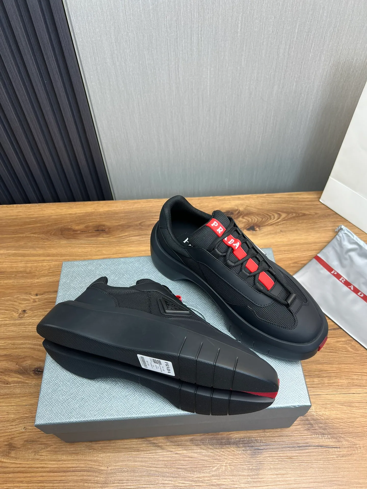 Men's shoes 💰620💰 [PRADA] Men's shoes are popular in the counter, official website is synchronized, high-quality shipments ✔️Original cowhide stitching mesh + cowhide lining, 1🆚1 replica, original original bottom, 38-45 (45 customized, non-refundable)